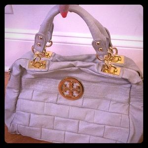 Unused Gray leather Tory Burch knockoff handbag